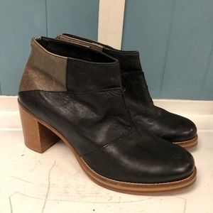 J Shoes Marylebone leather‎ stacked heel boots Women’s Size 8.5 Black Tan